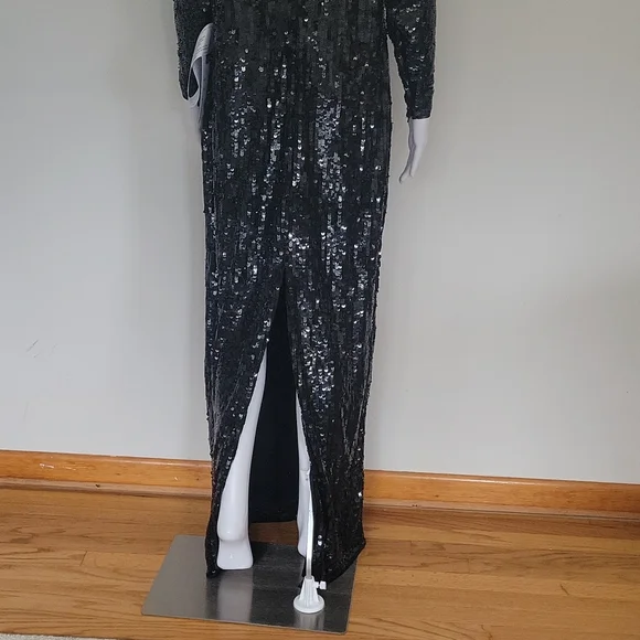 Mac Duggal Black Sequined Column Gown - Picture 12 of 16